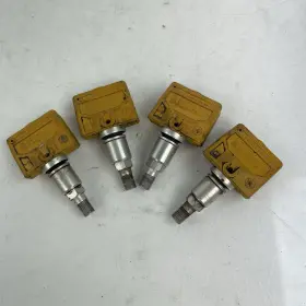 CS63 NISSAN Set Tire Pressure Monitor Sensors Tpms Infinit