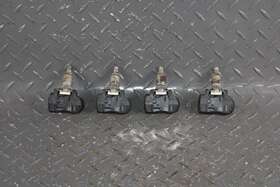 70735510-35490390 BMW Set Front Rear Left Lh Right Rh Tire