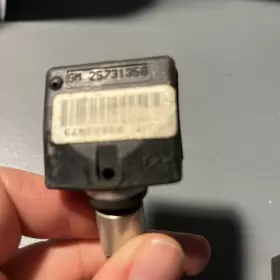 25731358 GM Set Tire Pressure Sensor Corvette #2