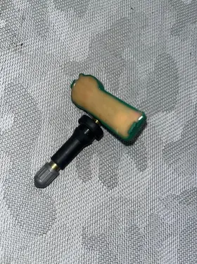 769106061383 HYUNDAI Tire Sensor #2