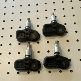 10R036058 LEXUS Tire Pressure Sensor Monitoring Tpms LS460