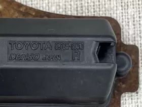 89765-30010 LEXUS Tire Pressure Antena Front Right IS250 #3 89765-30010 LEXUS Tire Pressure Antena Front Right IS250 #3
