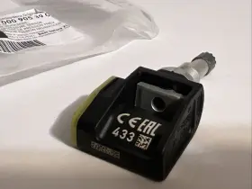 000-905-39-07 MERCEDES Benz Tire Pressure Sensor #3