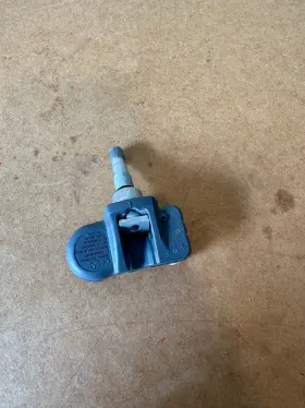 A0009054100Q02 MERCEDES Tire Pressure Sensor Monitoring Cl