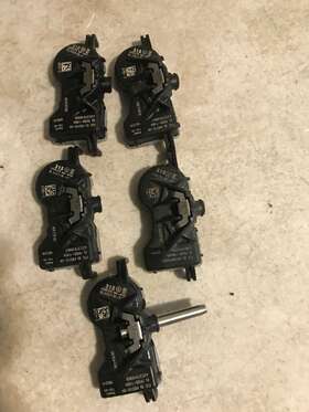 4250C276 MITSUBISHI Tire Pressure Sensor Monitor Tpms Set