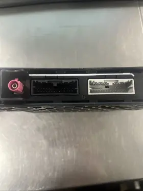 68379519AL MOPAR Hub Receiver Jeep Cherokee #3