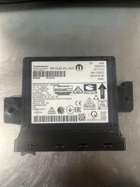 68379519AL MOPAR Hub Receiver Jeep Cherokee