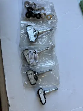 P68433188AA MOPAR Trailer Tpms Sensors