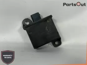 7P0-907-283 PORSCHE Front Left Tire Pressure Monitor Control