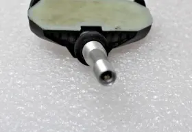 FS43X0L11 TESLA Tire Pressure Sensors #2