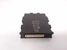 89111-48240 TOYOTA Network Gateway Module Prius