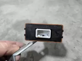 89769-34050 TOYOTA Tpms Tire Pressure Monitoring Relay Ecu #3