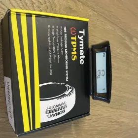 744759097729 TYMATE Tire Pressure Monitoring Screen Design #2