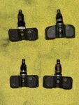 Bmw Set Of 4 Tpms Tire Pressure Monitoring Sensors 315mhz 433mhz. Fixed Price $40.00.