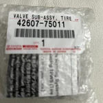 Genuine Lexus Tire Pressure Sensor 42607-75011 ,lexus Hs 250h2010, 2011, 2012. Fixed Price $69.99.