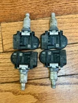 Oem Jaguar / Land Rover Tpms Sensors Gx63 1a159 Aa J38aa - Set Of 4 433mhz. Fixed Price $29.36.